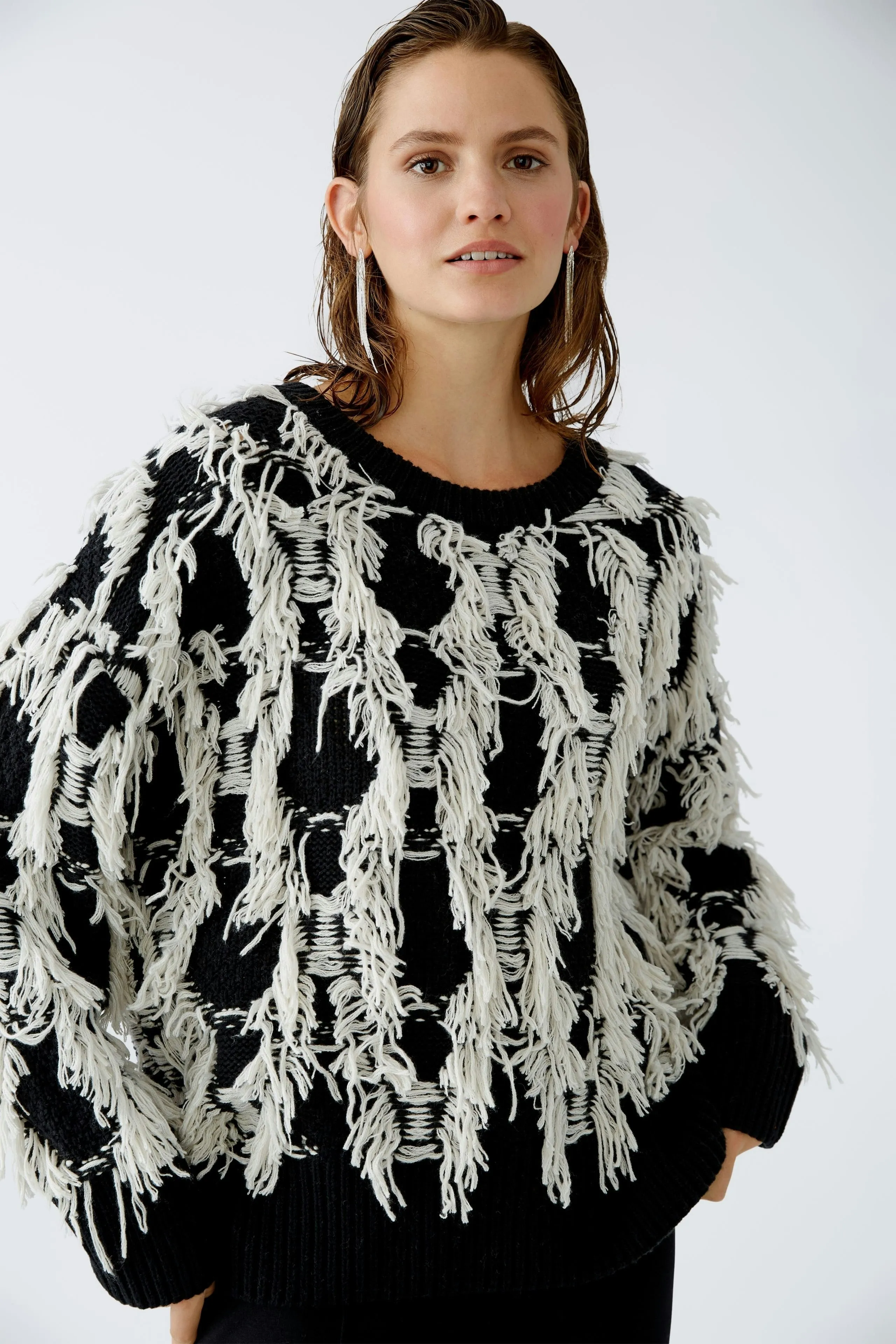 OUI Black & White Pullover With Fringes